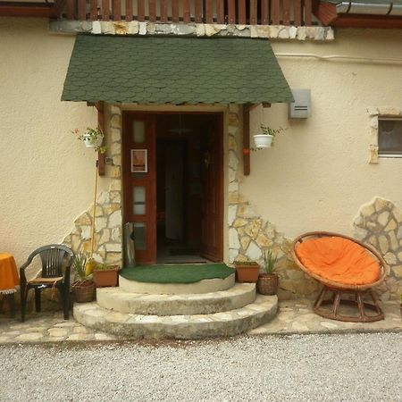 Taltos Vendeghaz Bed & Breakfast Szilvasvarad Bagian luar foto