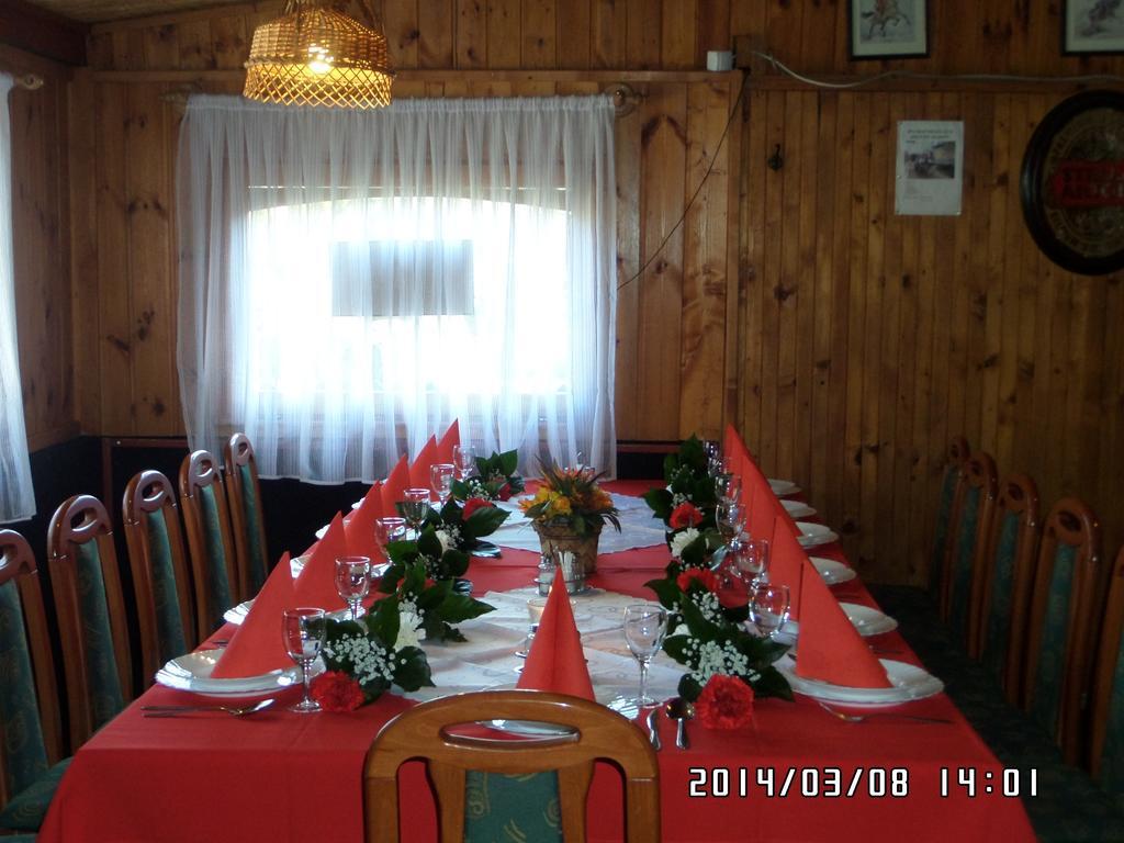 Taltos Vendeghaz Bed & Breakfast Szilvasvarad Bagian luar foto