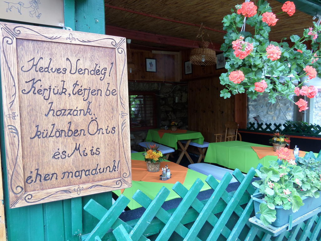 Taltos Vendeghaz Bed & Breakfast Szilvasvarad Bagian luar foto